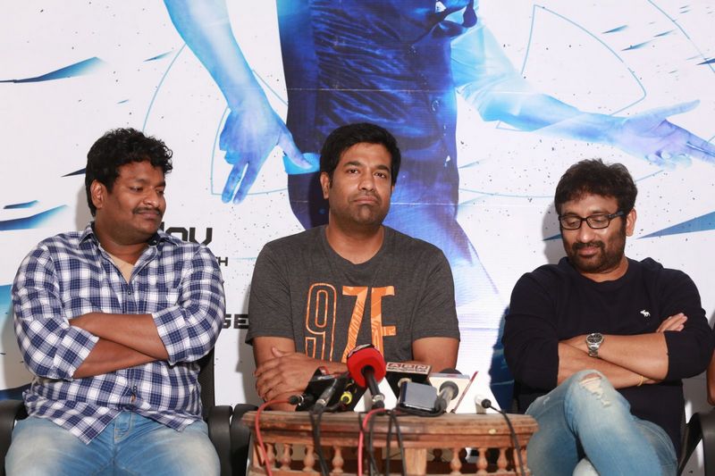 Amar-Akbar-Anthony-Movie-Press-Meet-02