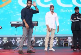 Aravinda-Sametha-Pre-Release-Event-09.jpg