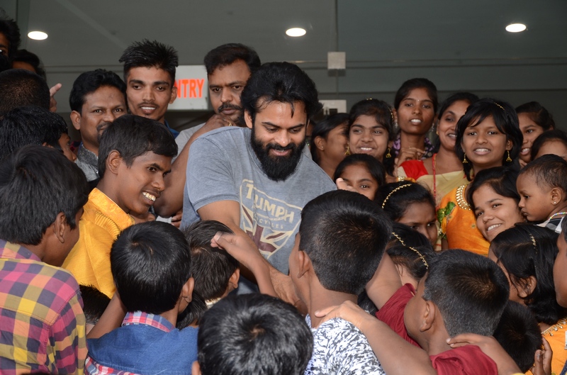 Avengers Special Show for Orphan Kids | Sai Dharam Tej | Tollywood Events |  Photo 6 of 11