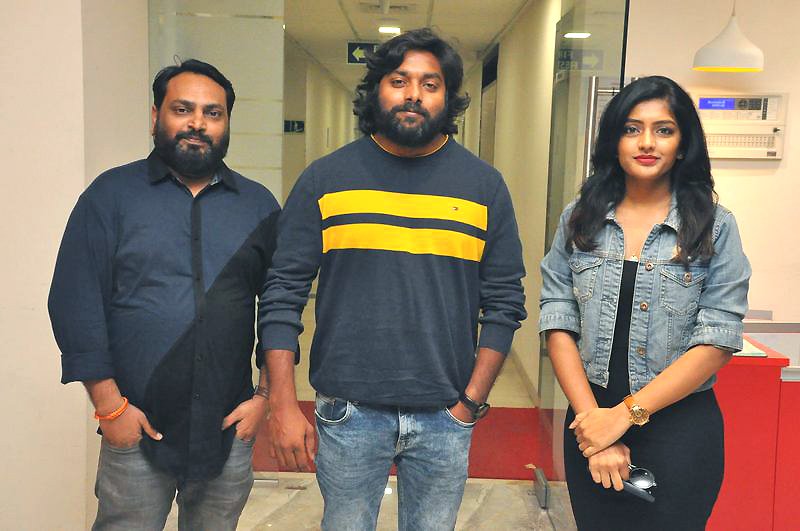 Awe-Movie-Team-At-Radio-Mirchi-Photos-08