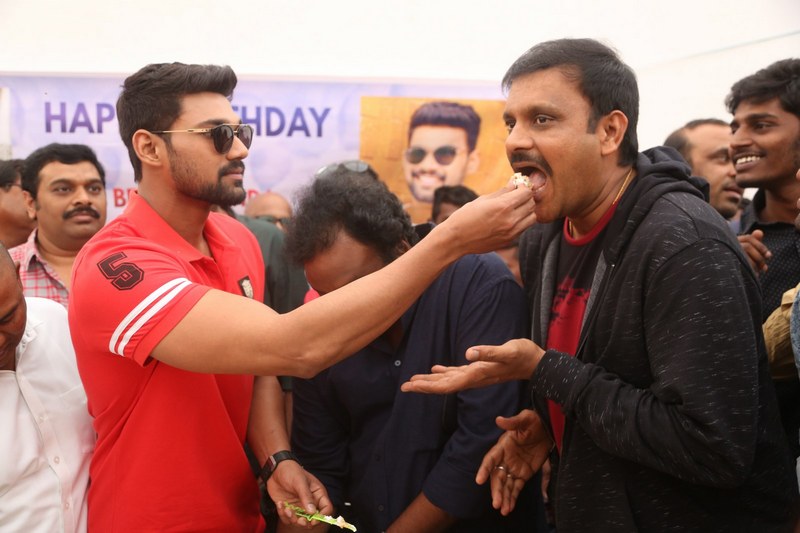 Bellamkonda-Sreenivas-Birthday-Celebration-Photos-09