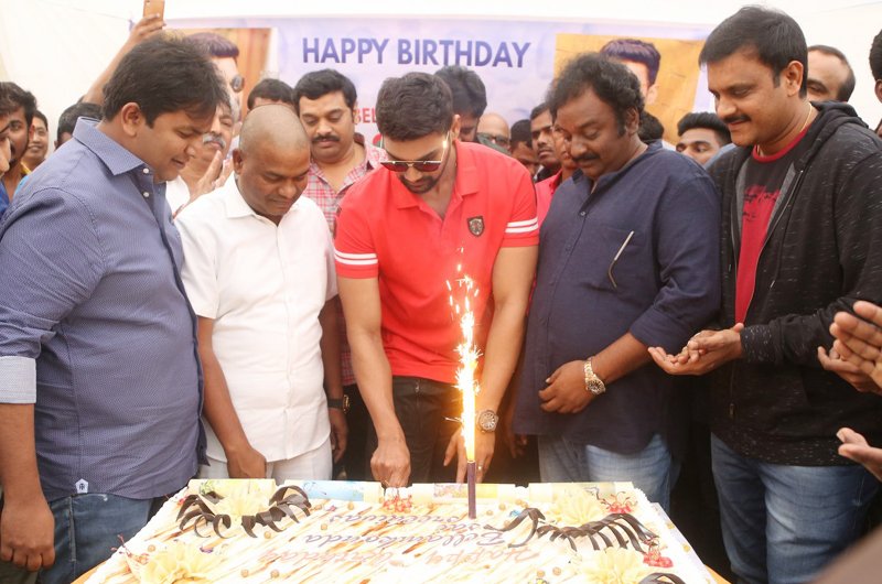 Bellamkonda-Sreenivas-Birthday-Celebration-Photos-01