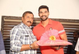 Bellamkonda-Sreenivas-Birthday-Celebration-Photos-04