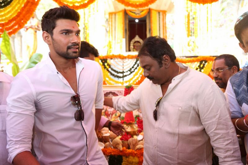 Bellamkonda-Srinivas-New-Movie-Opening-Photos-08