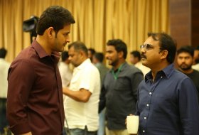 Bharat-Ane-Nenu-Working-Stills-06