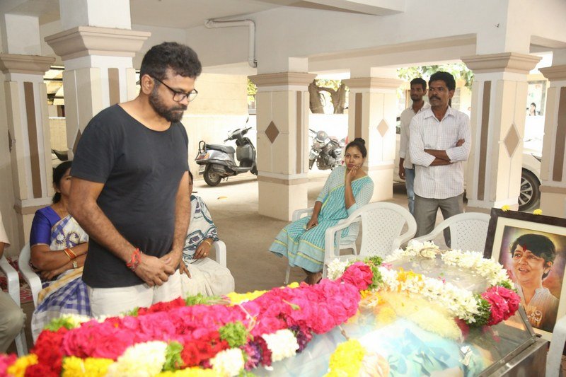 Celebrities-Pay-Homage-To-Director-B-Jaya-07