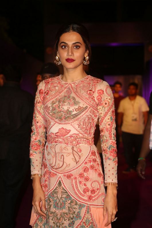 Celebs at Zee Telugu Apsara Awards 2018