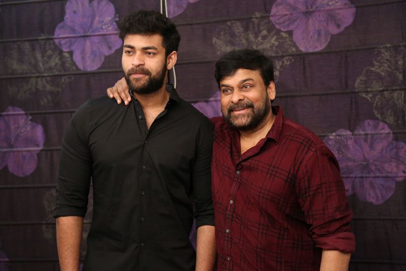 Chiranjeevi Tholi Prema Pressmeet Photos