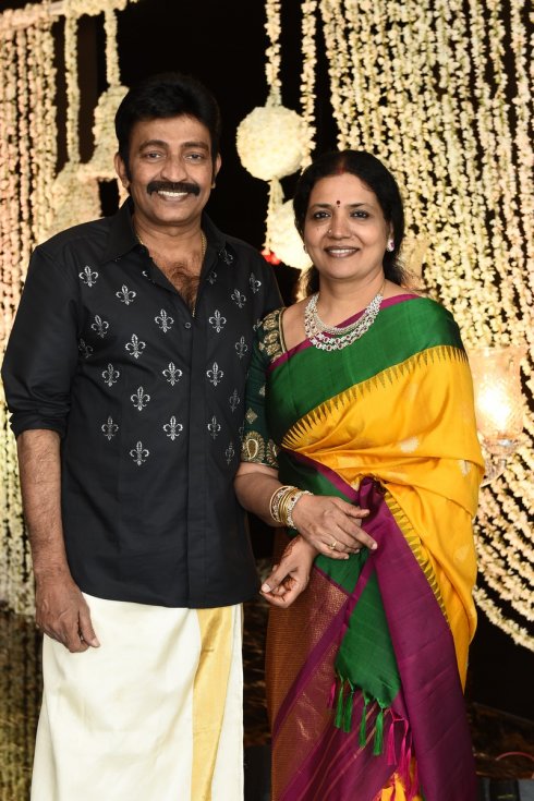 Dr-Rajasekhar-Nephew-Karthik-wedding-Photos-02