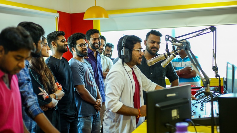 Ee Nagaraniki Emaindi First Song Launch At Radio Mirchi