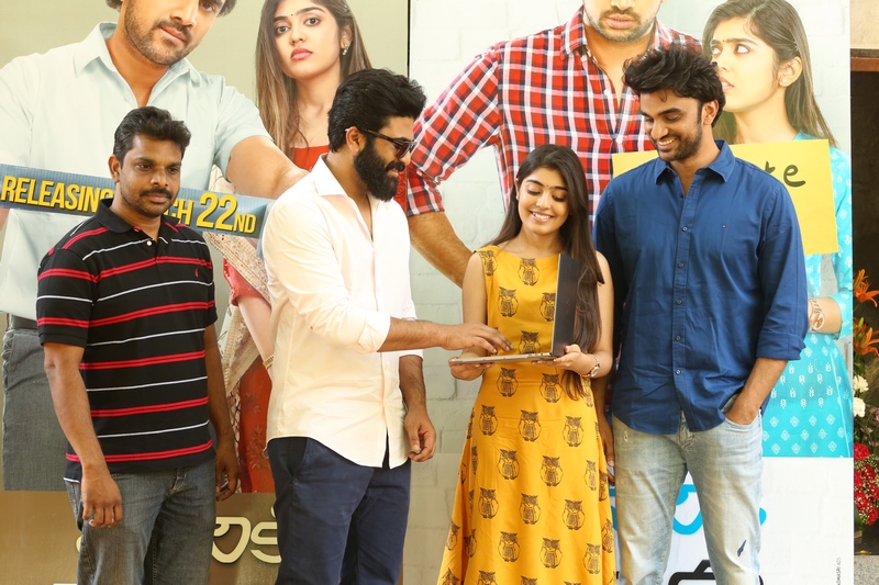 Evariki Cheppodu Trailer launch by Sharwanand