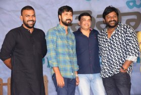 Evvarikee-Cheppoddu-Movie-Pre-Release-Event-07