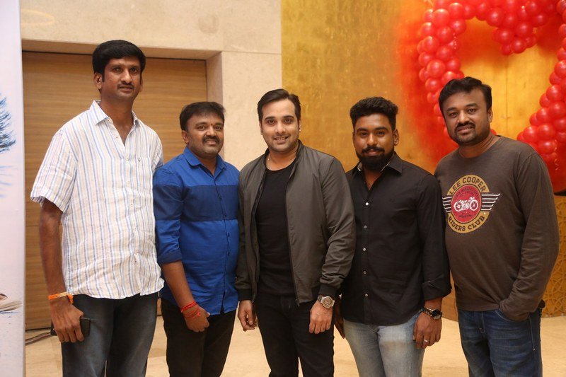 Idi-Naa-Love-Story-Movie-Pre-Release-Event-03