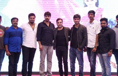 Idi-Naa-Love-Story-Movie-Pre-Release-Event-10