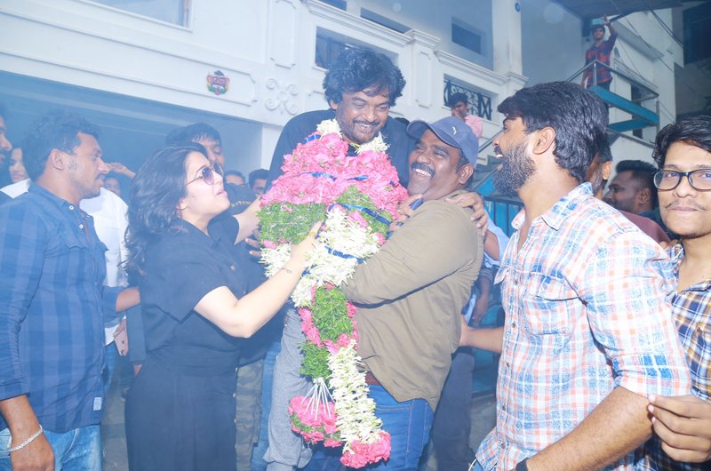 Ismart-Shankar-Success-Celebrations-01