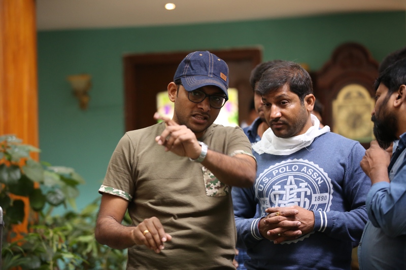 Jambalakidi Pamba Movie Working Stills