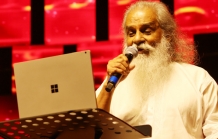 KJ-Yesudas-Live-Concert-Photos-01