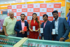 Kajal-Launches-Happi-Mobile-Store-In-Hanamkonda-06
