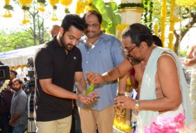 Kalyan-Ram-New-Movie-Launch-Photos-07