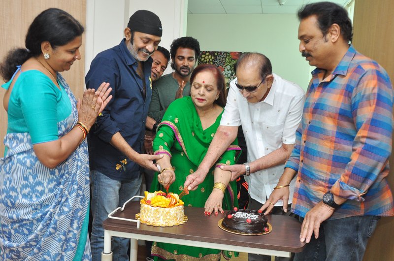 Krishna-Birthday-Celebrations-with-MAA-Team-01