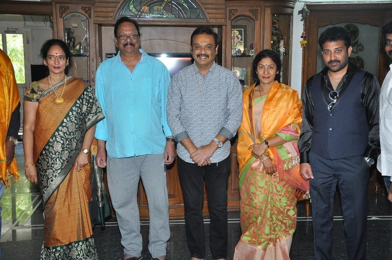 MAA President Naresh | Krishnamraju And Talasani Srinuvas Yadav | Photo 5of 10 | MAA-New-Team-Meets-Krishna-Krishnamraju-And-Talasani-Srinuvas-Yadav-06
