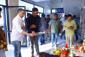 Maharshi-Dubbing-Begins-04