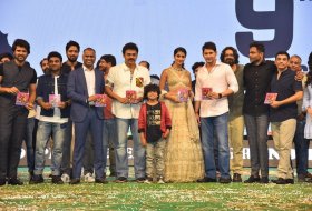 Maharshi-Movie-Pre-Release-Event-02