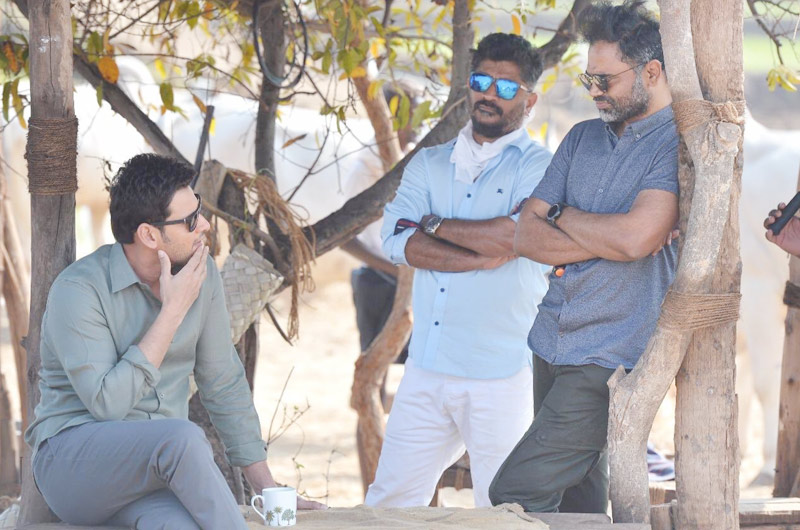 Maharshi Movie Working Stills