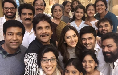 Manmadhudu-2-Working-Stills-03