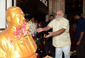 NTR-Mahanayakudu-Premiere-at-AMB-Mall-09