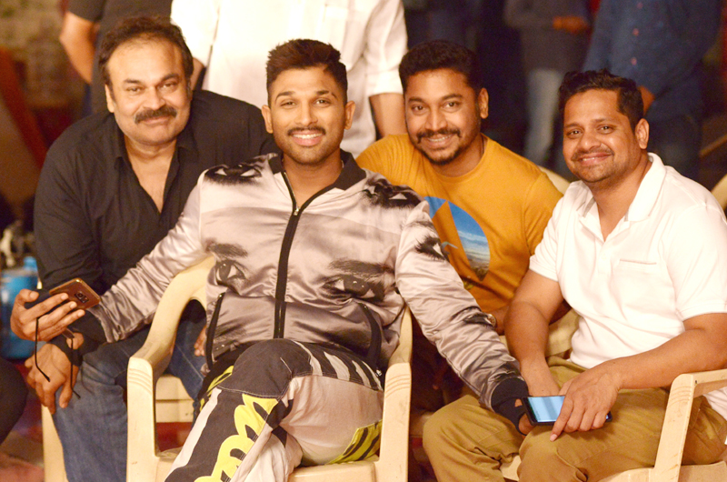 Naa Peru Surya Working Stills