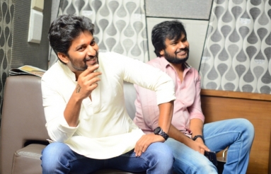 Nagarjuna-And-Nani-Movie-Songs-Recording-Pics-10