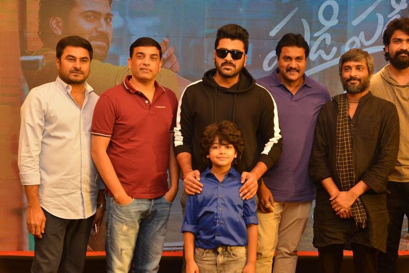 Padi-Padi-Leche-Manasu-Trailer-Launch-Photos-07