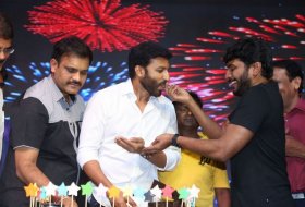 Pantham-Movie-Pre-Release-Event-05
