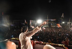 Pawan-Kalyan-Janasena-Kavathu-at-Dowleswaram-11