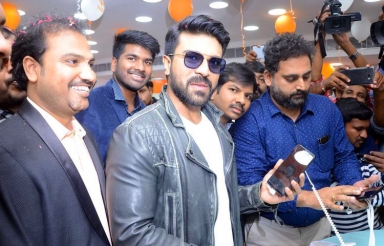 Ram Charan Launches Happi Mobiles Store