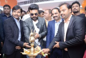 Ram-Charan-Launches-Happi-Mobiles-Store-06