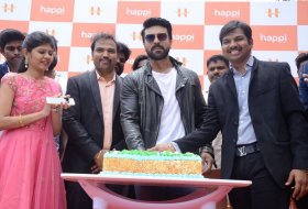 Ram-Charan-Launches-Happi-Mobiles-Store-07