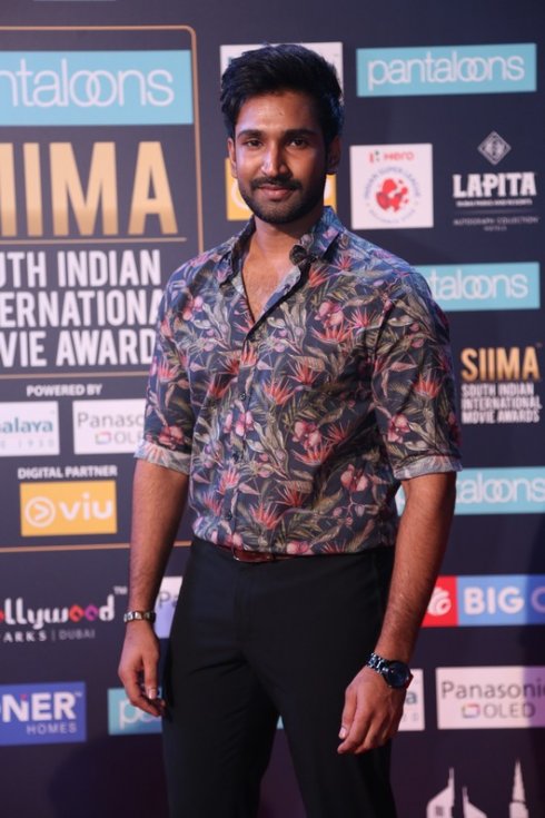 SIIMA-Awards-2018-Red-Carpet-Photos-14