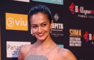 SIIMA-Awards-2018-Red-Carpet-Photos-03