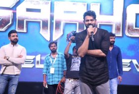 Saaho-Movie-Pre-Release-Event-03