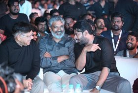 Saaho-Movie-Pre-Release-Event-17