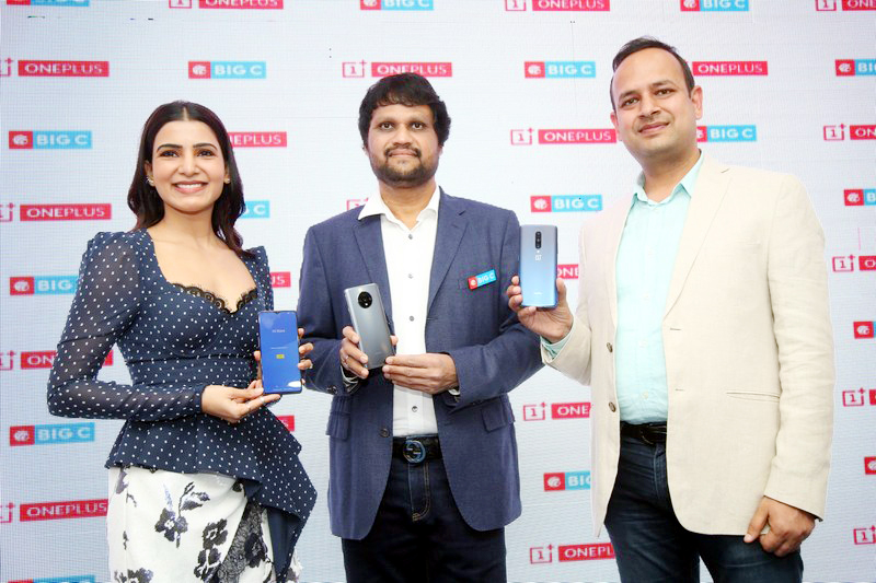 Samantha Launches OnePlus Mobile At Big C