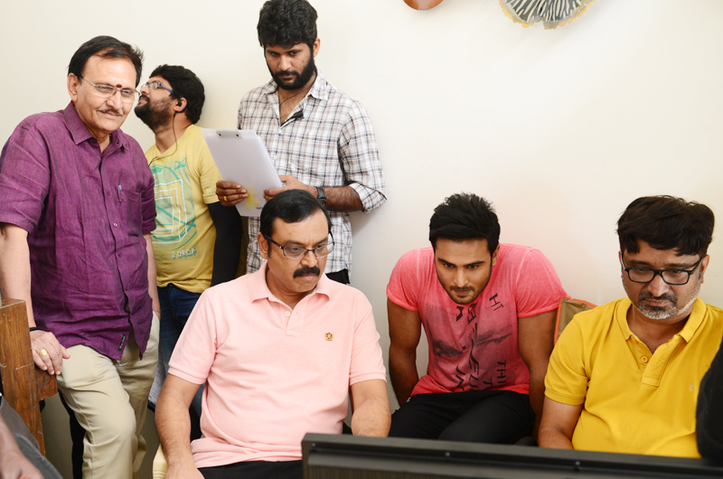 Sammohanam-Movie-Working-Stills-01