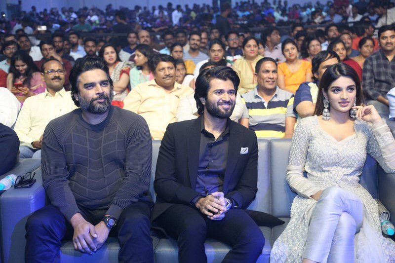 Savyasachi-Movie-Pre-Release-Event-02