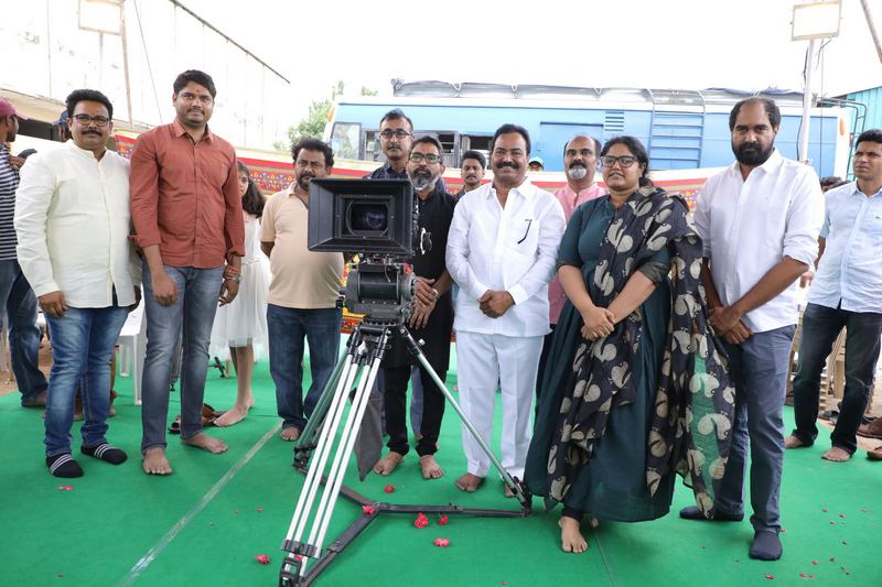 Shriya - Niharika Film Launch Photos