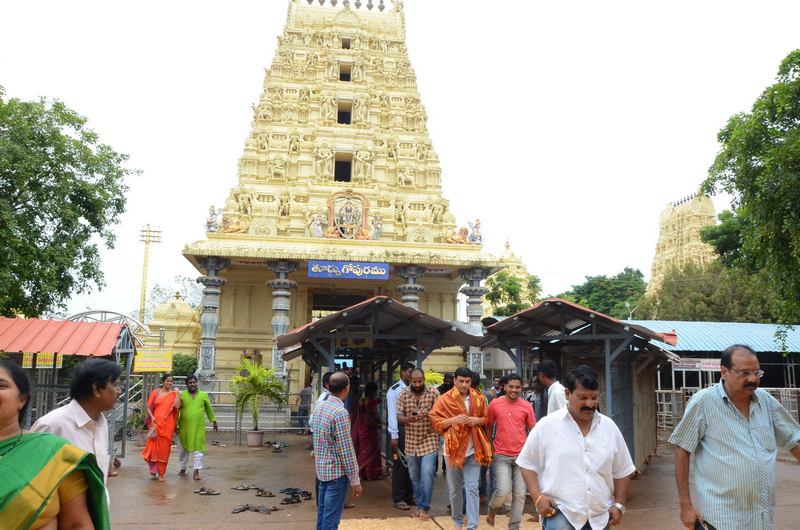 Srinivasa Kalyanam Movie Team At Dwaraka Tirumala