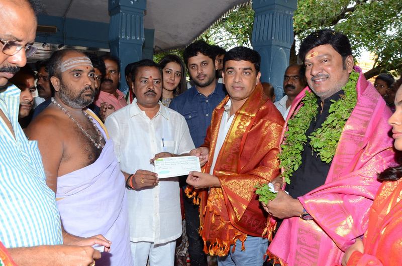 Srinivasa Kalyanam Movie Team At Dwaraka Tirumala