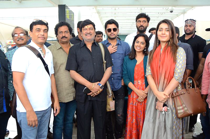 Srinivasa Kalyanam Movie Team At Dwaraka Tirumala