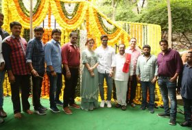 Sudheer-Babu-and-Mehreen-Movie-Launch-07